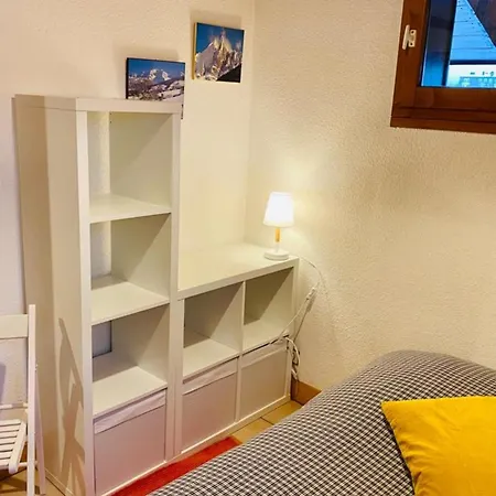 Apartment Flat In Centre With Parking *